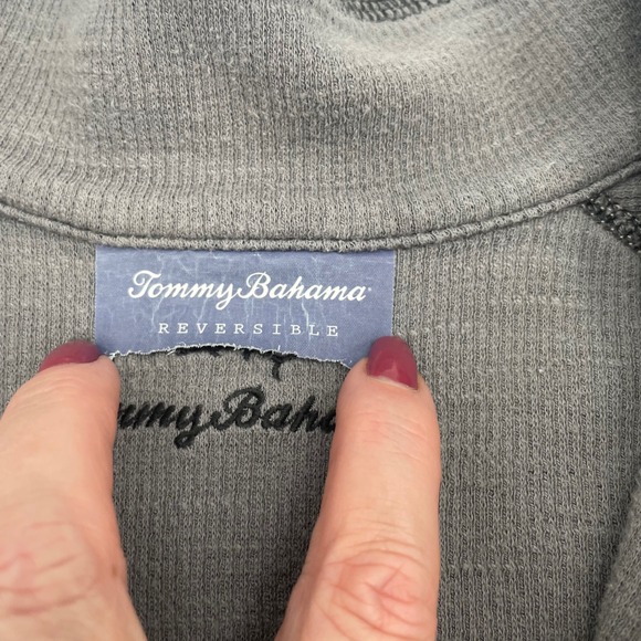 Tommy Bahama Mens XL Charcoal Gray/Gray Reversible Quarter Zip Pullover Sweater - Picture 3 of 10